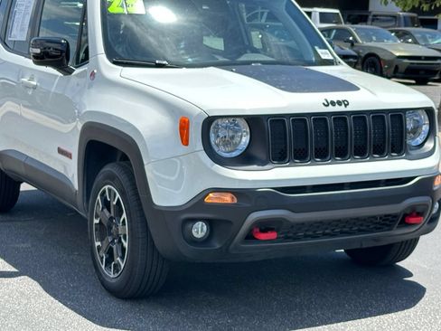 Certified 2023 Jeep Renegade Trailhawk AWD/4WD image 11