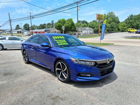 Used 2020 Honda Accord Sport image 10