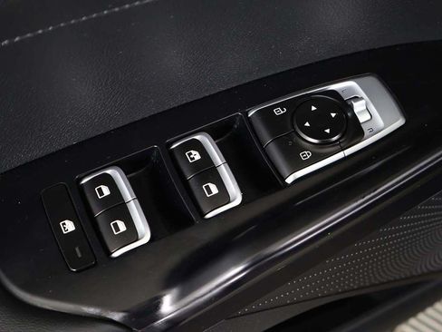 Used 2021 Kia K5 LX FWD image 33