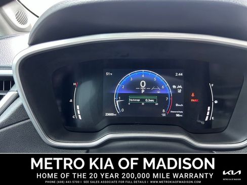 Used 2023 Toyota Corolla Cross XLE image 29