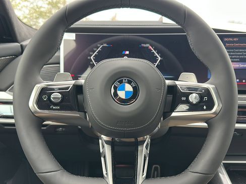 New 2026 BMW 740i image 17