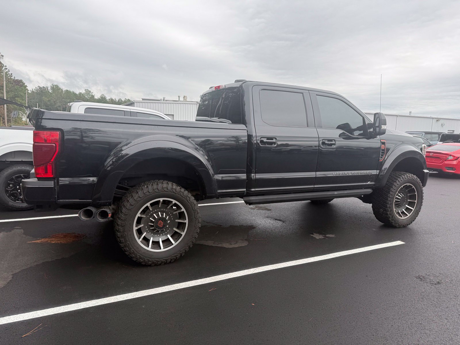 Used 2020 Ford F250 Lariat w/ Lariat Ultimate Package AWD/4WD image 6