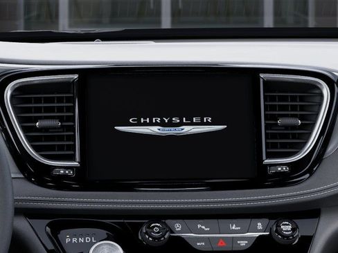 New 2026 Chrysler Pacifica Limited w/ S Appearance Package AWD/4WD image 18