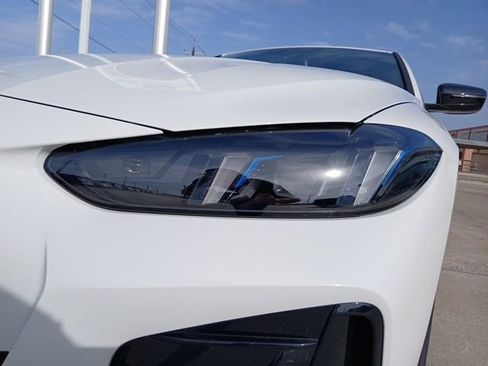 New 2025 BMW 430i Coupe w/ M Sport Package image 4