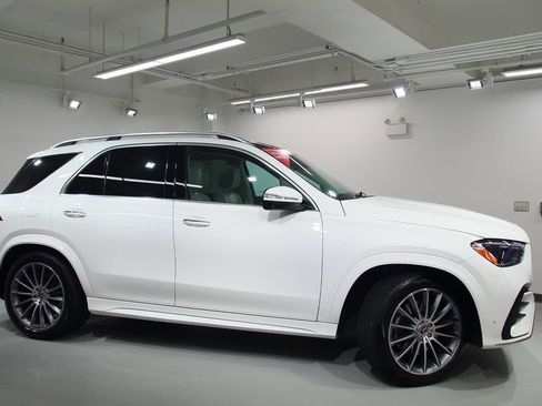 Used 2026 Mercedes-Benz GLE 350 4MATIC image 11