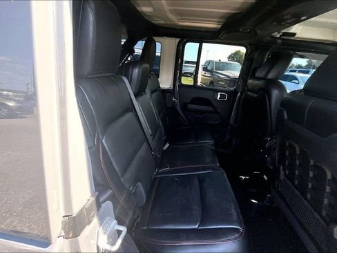 Used 2021 Jeep Wrangler Unlimited Rubicon AWD/4WD image 24
