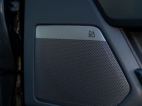 Used 2023 Ford F150 XLT w/ Equipment Group 302A High image 11