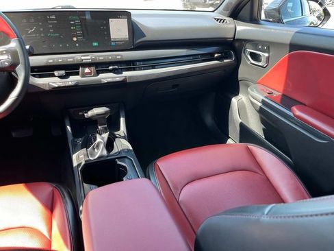 Used 2025 Kia K4 EX w/ GT-Line Premium Package FWD image 17