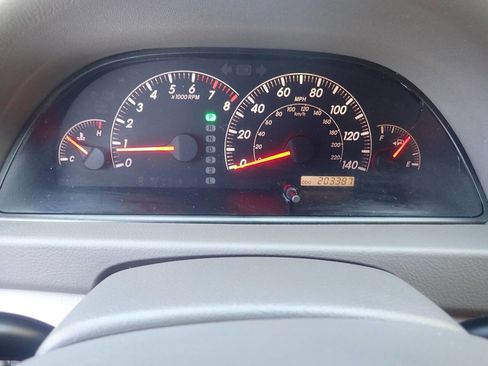 Used 2005 Toyota Camry SE image 5