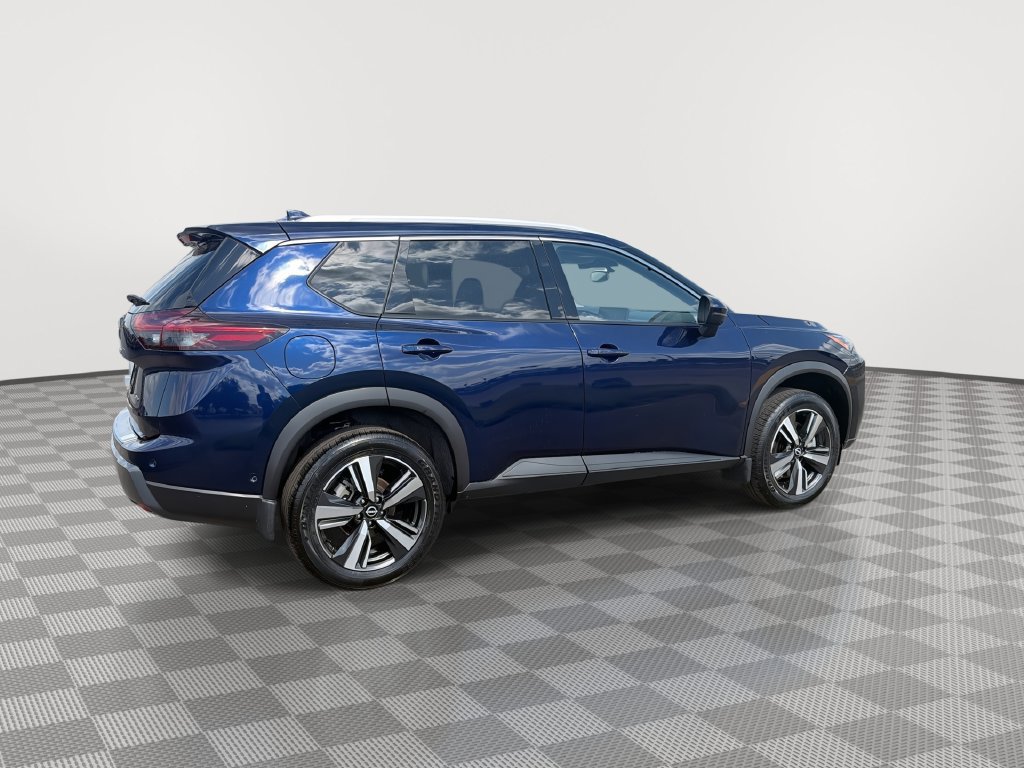 Certified 2025 Nissan Rogue SL w/ Tech Package AWD/4WD image 12