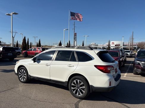 Used 2016 Subaru Outback 2.5i Limited image 6
