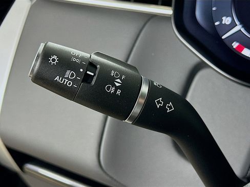 Used 2023 Land Rover Range Rover SE AWD/4WD image 20