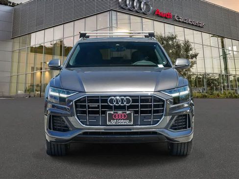 Used 2019 Audi Q8 Premium w/ Convenience Package AWD/4WD image 2