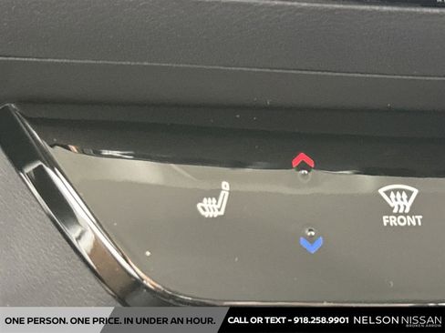 New 2026 Nissan Kicks SR w/ SR Premium Package FWD image 19