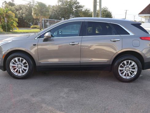 Used 2017 Cadillac XT5 FWD image 8