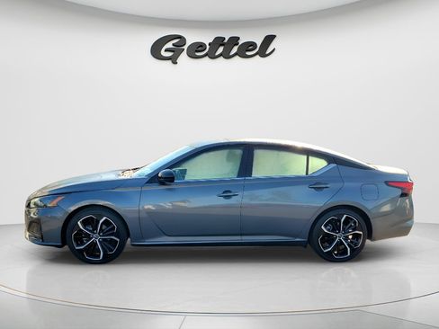 Used 2024 Nissan Altima 2.5 SR image 7