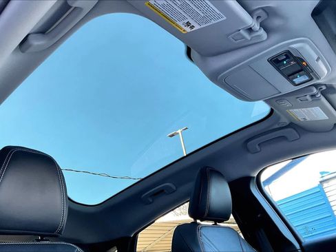 Used 2023 Ford Mustang Mach-E Premium image 13