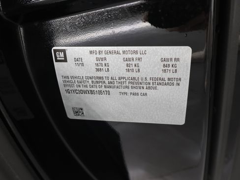 Used 2011 Chevrolet Corvette Convertible w/ Preferred Equipment Group RWD image 41