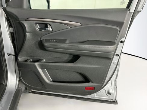 Used 2019 Honda Ridgeline Sport image 30