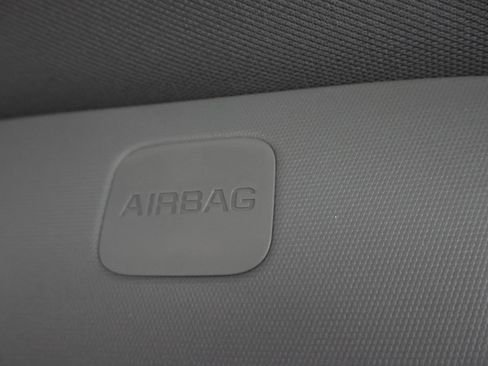 Used 2024 Chevrolet Silverado 3500 LT w/ Convenience Package image 43