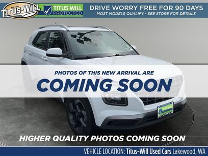 Used 2025 Hyundai Venue SEL