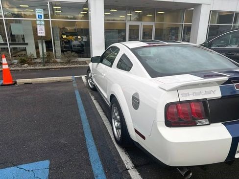 Used 2007 Ford Mustang Shelby GT500 RWD image 7