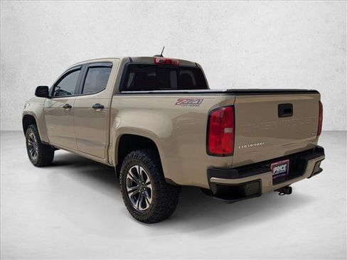 Used 2022 Chevrolet Colorado Z71 AWD/4WD image 8
