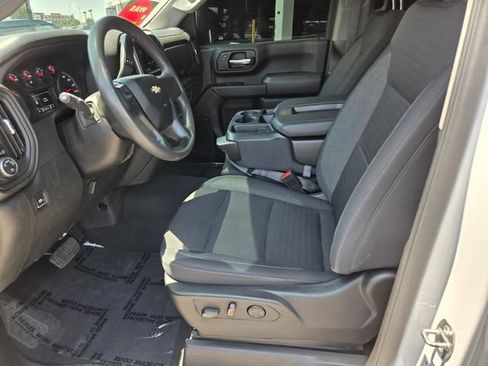 Certified 2024 Chevrolet Silverado 2500 Custom w/ Custom Convenience Package AWD/4WD image 10