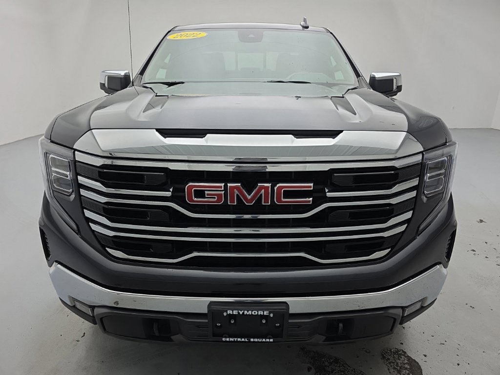 Used 2022 GMC Sierra 1500 SLT w/ SLT Convenience Package AWD/4WD image 5