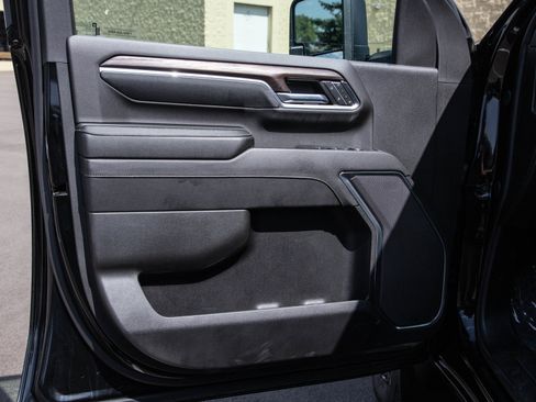 Used 2024 GMC Sierra 2500 SLT AWD/4WD image 19