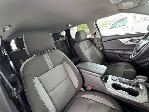 Used 2023 Chevrolet Blazer LT AWD/4WD image 18