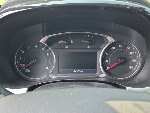 Used 2020 Chevrolet Traverse LT AWD/4WD image 16