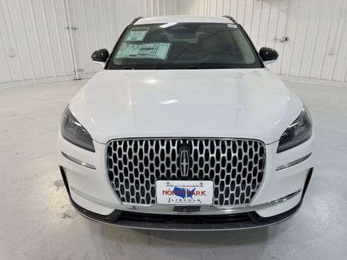 New 2026 Lincoln Corsair Premiere image 31