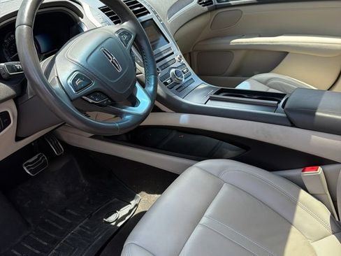 Used 2019 Lincoln MKZ Reserve w/ Reserve Plus Package FWD image 1