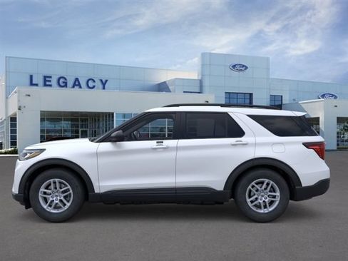 New 2026 Ford Explorer Active w/ Active Comfort Package RWD image 3