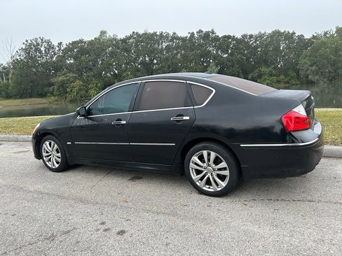 Used 2009 INFINITI M35 w/ Technology Pkg image 3