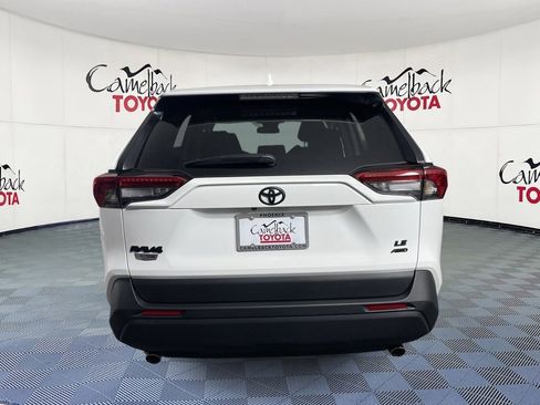 New 2025 Toyota RAV4 LE image 5