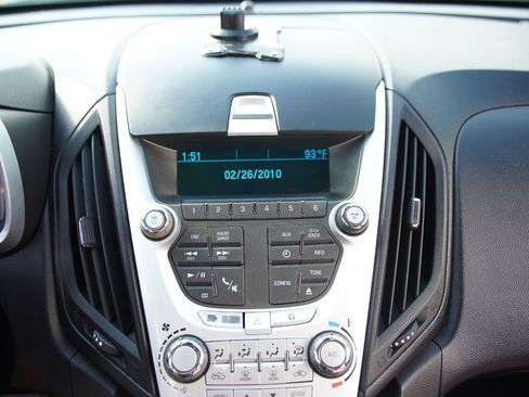 Used 2014 Chevrolet Equinox LS image 37