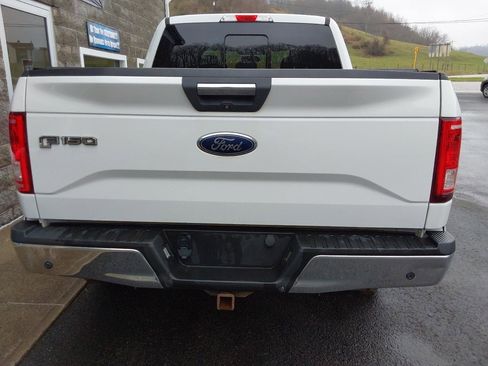 Used 2015 Ford F150 XLT w/ Equipment Group 302A Luxury image 4