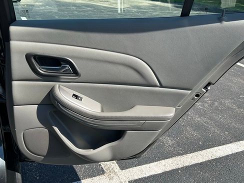 Used 2016 Chevrolet Malibu LS image 12