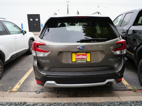 Used 2019 Subaru Forester Touring w/ Popular Package #3 AWD/4WD image 6