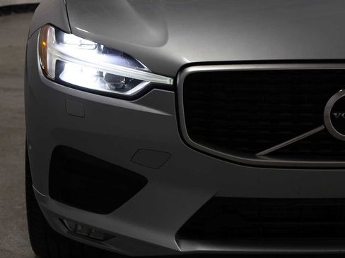 Used 2018 Volvo XC60 T6 R-Design w/ Convenience Package image 15