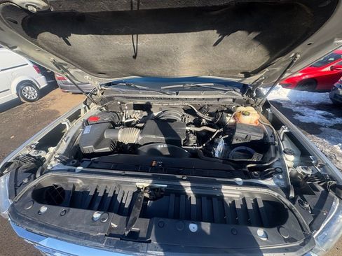 Used 2020 GMC Sierra 2500 SLE w/ SLE Value Package; image 28