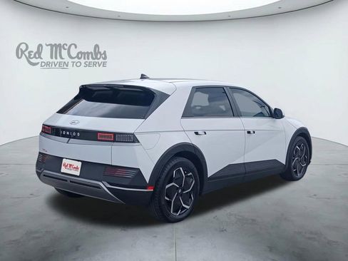 Used 2024 Hyundai Ioniq 5 SEL image 5