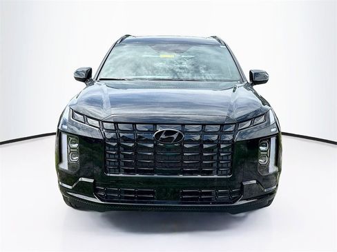 Used 2025 Hyundai Palisade Calligraphy AWD/4WD image 2