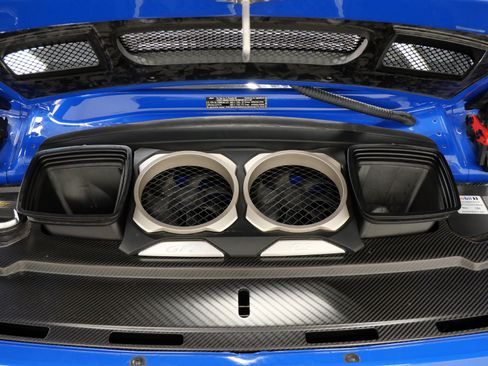 Used 2019 Porsche 911 GT2 RS RWD image 12