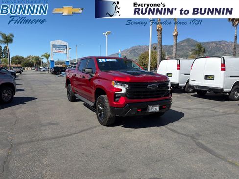 Used 2024 Chevrolet Silverado 1500 LT Trail Boss w/ Protection Package image 1