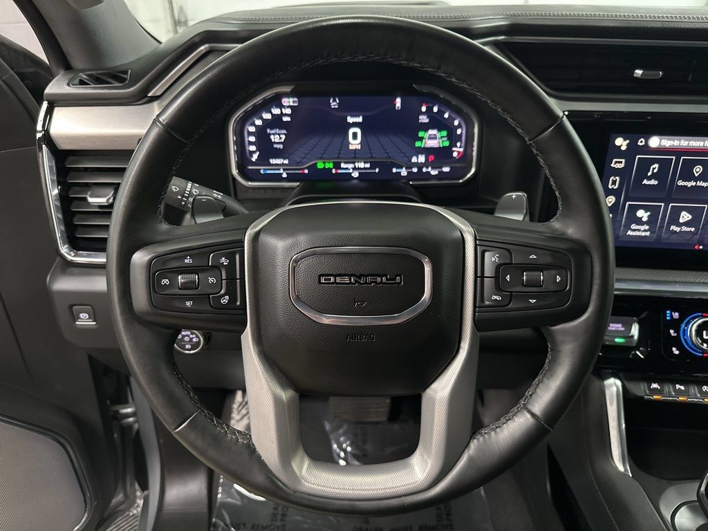 Used 2024 GMC Sierra 1500 Denali w/ Denali Reserve Package AWD/4WD image 14