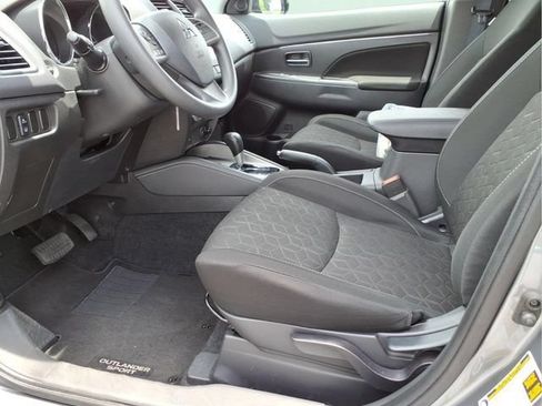 Used 2025 Mitsubishi Outlander Sport ES AWD/4WD image 20