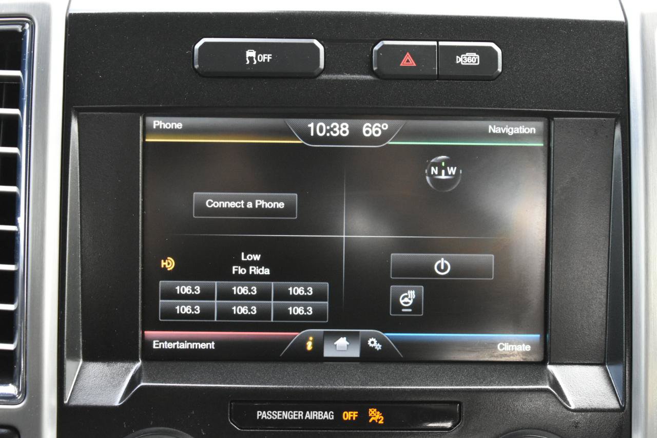 Used 2015 Ford F150 Platinum w/ Equipment Group 701A Luxury RWD image 20